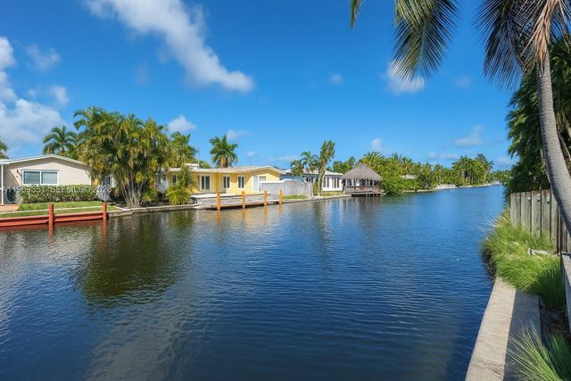 3801 NE 16th Ter, Oakland Park, FL 33334