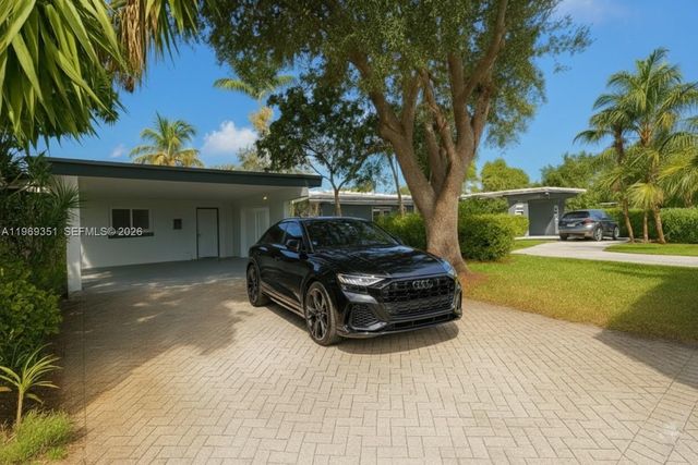 3801 NE 16th Ter, Oakland Park, FL 33334