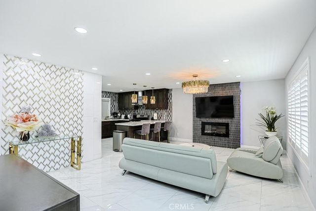 16221 Mount Baden Powell, Fountain Valley, CA 92708