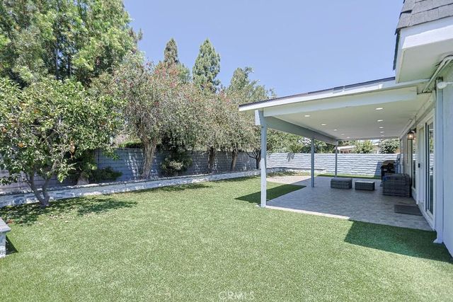 16221 Mount Baden Powell, Fountain Valley, CA 92708
