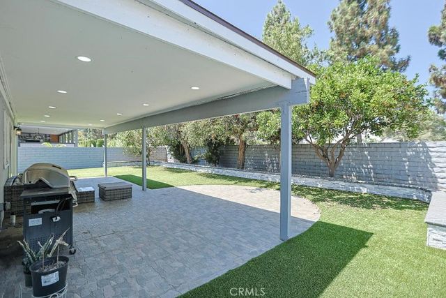 16221 Mount Baden Powell, Fountain Valley, CA 92708