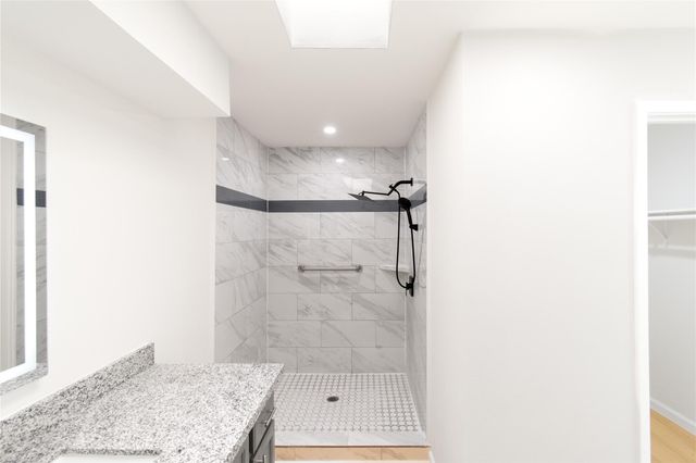 6423 Coachwood Drive, Houston, TX 77035