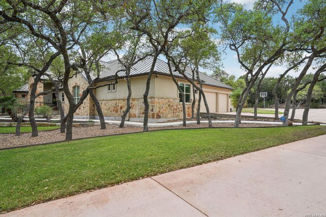 10411 Eiche Circle, New Braunfels, TX 78132