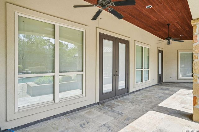 10411 Eiche Circle, New Braunfels, TX 78132