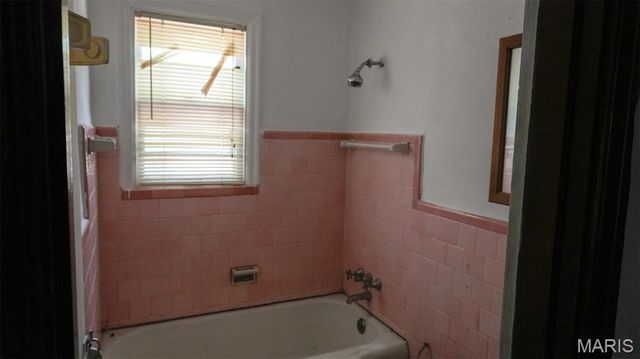 7139 Dawson, Jennings, MO 63136