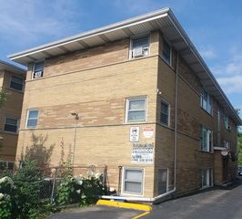 1720 N 1st Avenue GE, Melrose Park, IL 60160