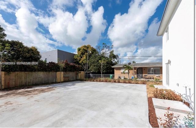 10386 SW 173rd St 0, Miami, FL 33157