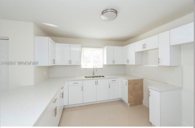 10386 SW 173rd St 0, Miami, FL 33157