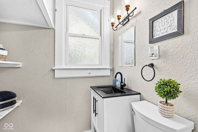 644 S 11th Street, New Castle, IN 47362