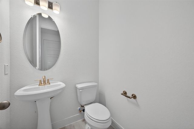 13613 Windward Mist Drive, Texas City, TX 77568