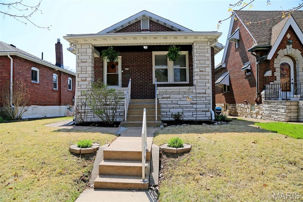 5616 Milentz Avenue, St Louis, MO 63109