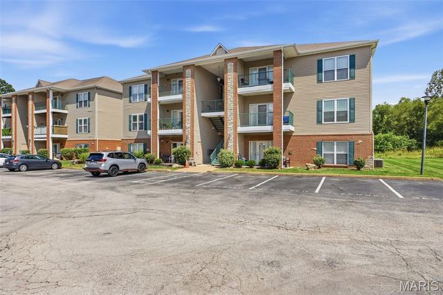 885 Forest Avenue 104, Valley Park, MO 63088
