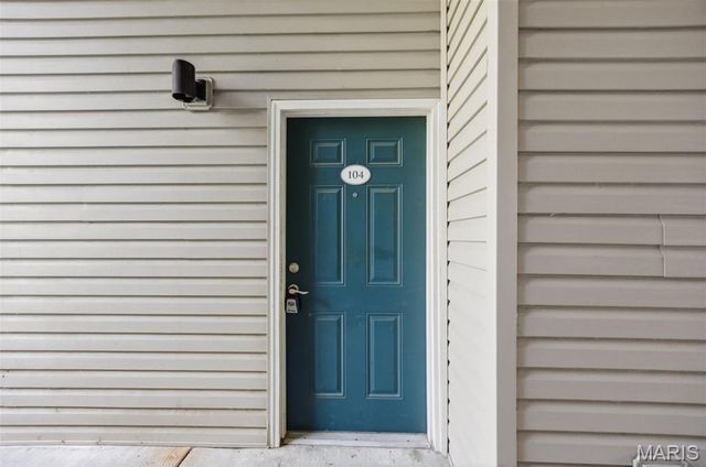 885 Forest Avenue 104, Valley Park, MO 63088
