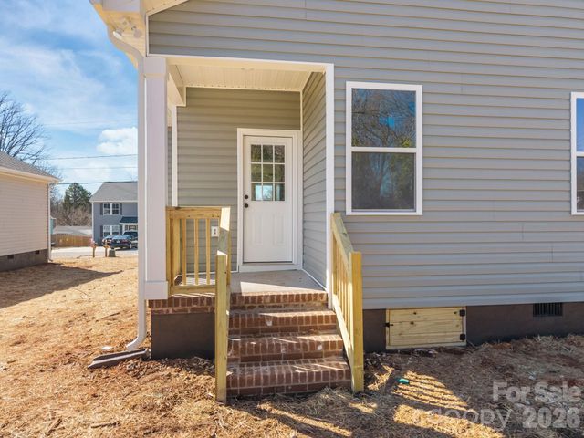 109 E Earnhardt Street, Salisbury, NC 28144