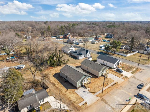 109 E Earnhardt Street, Salisbury, NC 28144