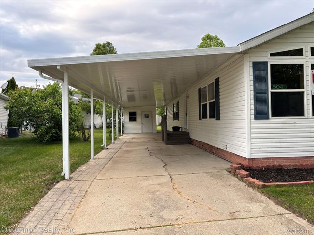 504 Bush Lake Lane, Kimball Township, MI 48074