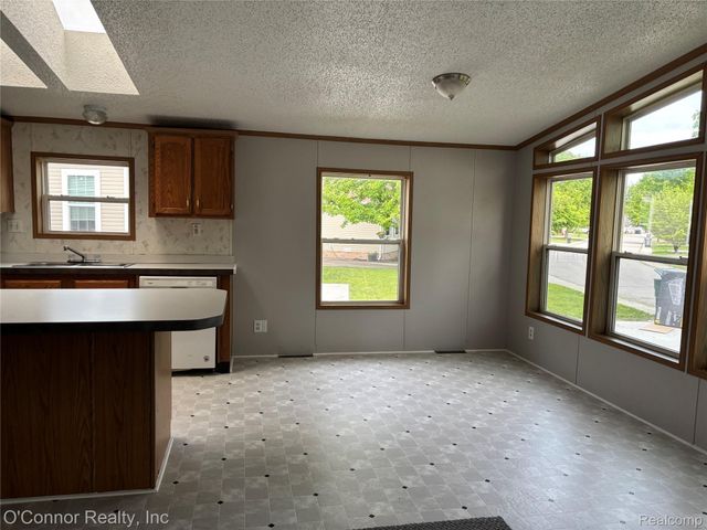 504 Bush Lake Lane, Kimball Township, MI 48074