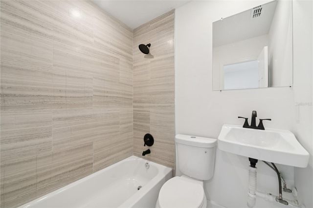 4033 BUTTONBUSH CIRCLE, Lakeland, FL 33811