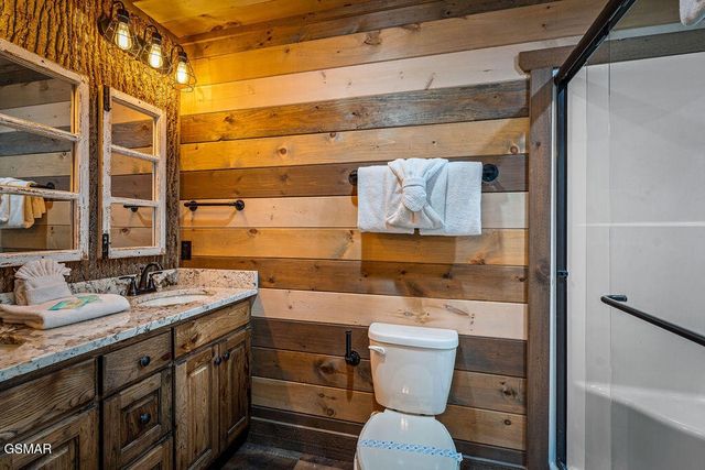 2011 Turkey Creek Way, Sevierville, TN 37862