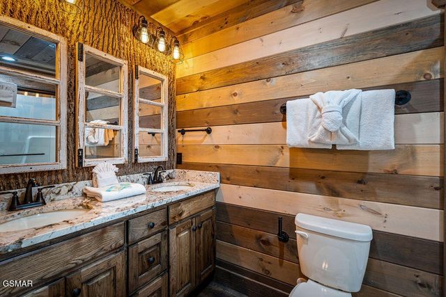 2011 Turkey Creek Way, Sevierville, TN 37862