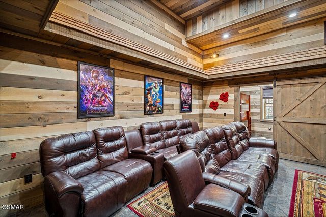 2011 Turkey Creek Way, Sevierville, TN 37862