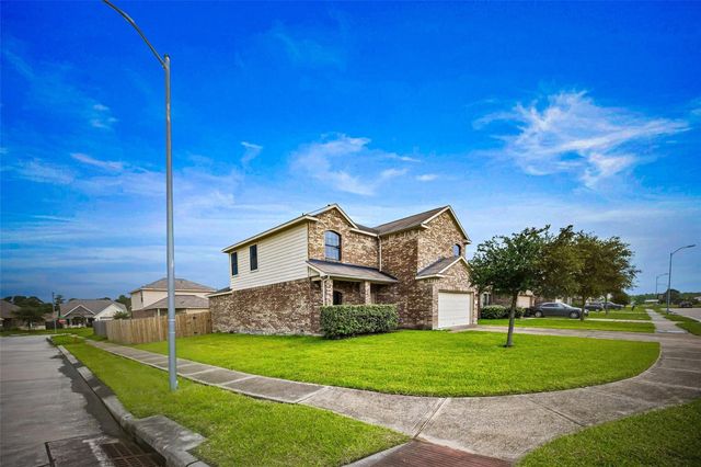 9203 Sasson Boulevard, Houston, TX 77044