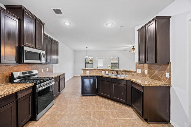 9203 Sasson Boulevard, Houston, TX 77044