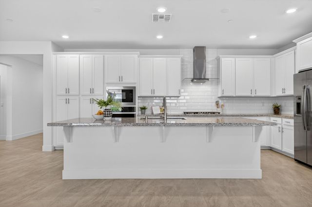 8773 Minor Ct, Elk Grove, CA 95757