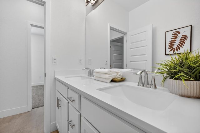 8773 Minor Ct, Elk Grove, CA 95757