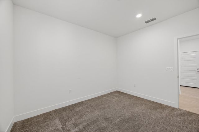 8773 Minor Ct, Elk Grove, CA 95757