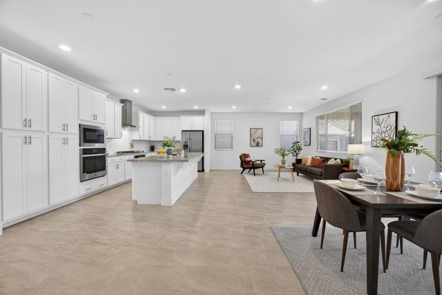 8773 Minor Ct, Elk Grove, CA 95757