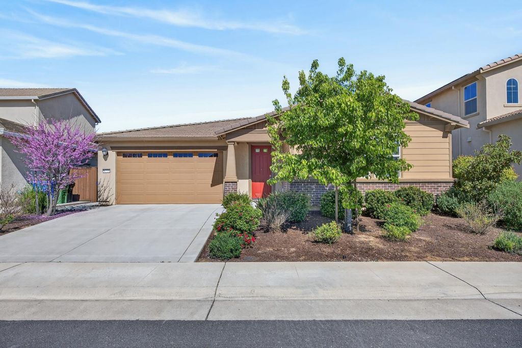 8773 Minor Ct, Elk Grove, CA 95757