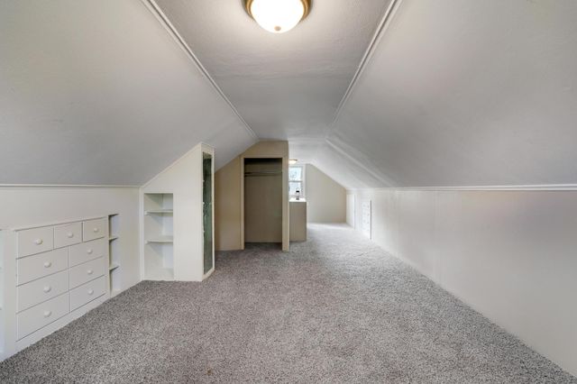 5848 Pennsylvania Avenue N, Crystal, MN 55428