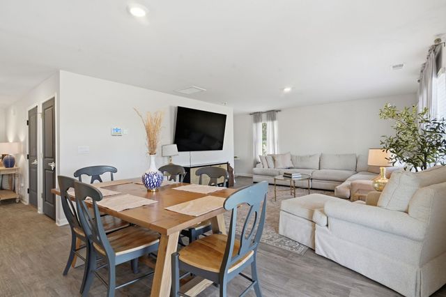 714 Woodland Farms Circle, Aynor, SC 29511