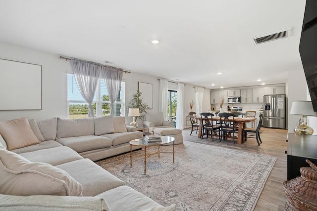 714 Woodland Farms Circle, Aynor, SC 29511