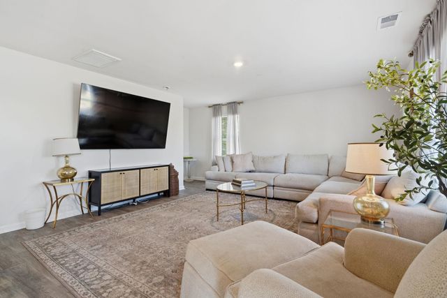 714 Woodland Farms Circle, Aynor, SC 29511