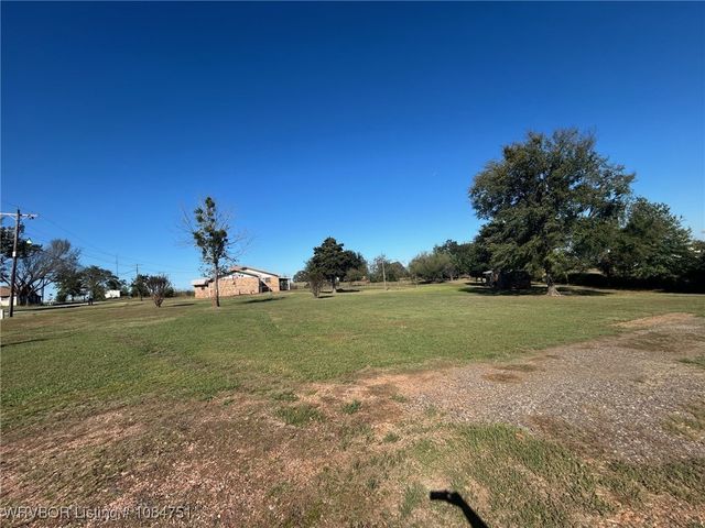 26354 Ross Road, Cameron, OK 74932