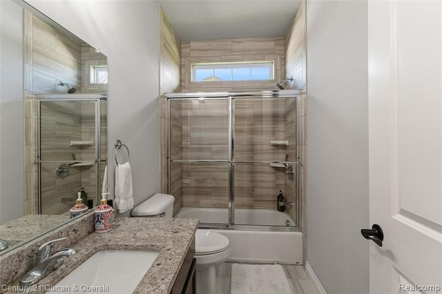 52546 W Shadowview Drive, Northville, MI 48167