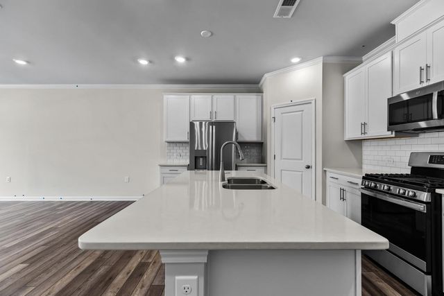 5104 Anamosa Street, Raleigh, NC 27610
