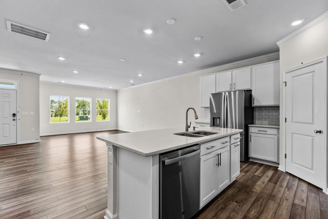 5104 Anamosa Street, Raleigh, NC 27610