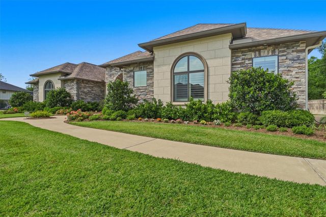 32802 Whistler Court, Fulshear, TX 77441