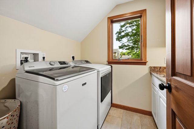 50 Melrose Ave, Tewksbury, MA 01876
