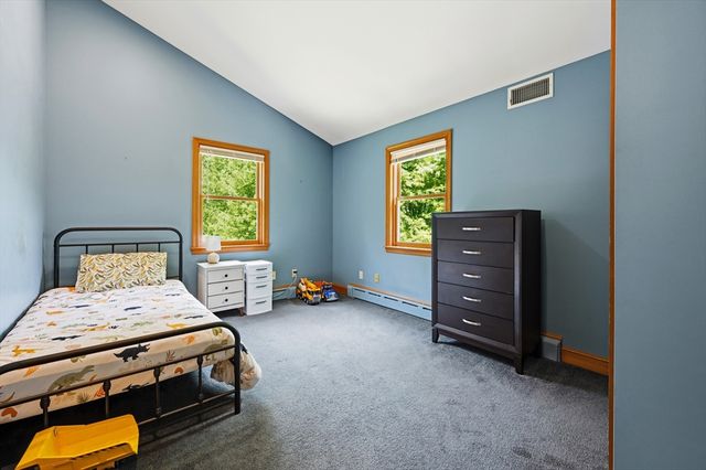50 Melrose Ave, Tewksbury, MA 01876