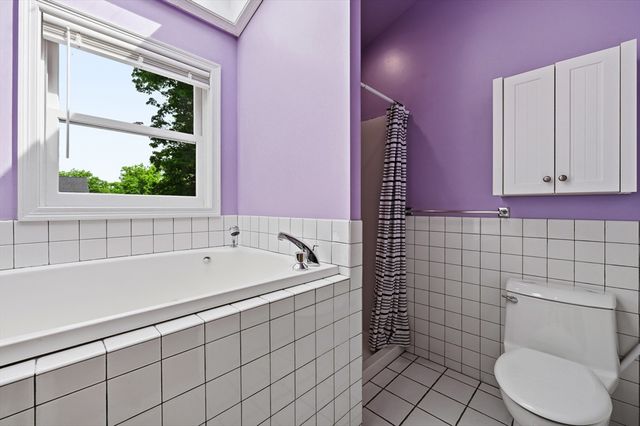 50 Melrose Ave, Tewksbury, MA 01876