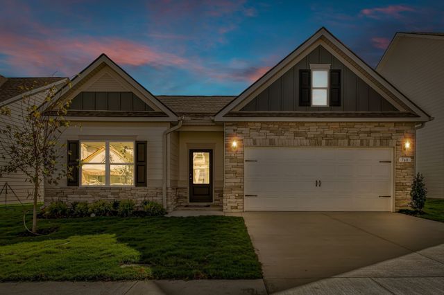 502 Charing Cross Drive, Lebanon, TN 37087