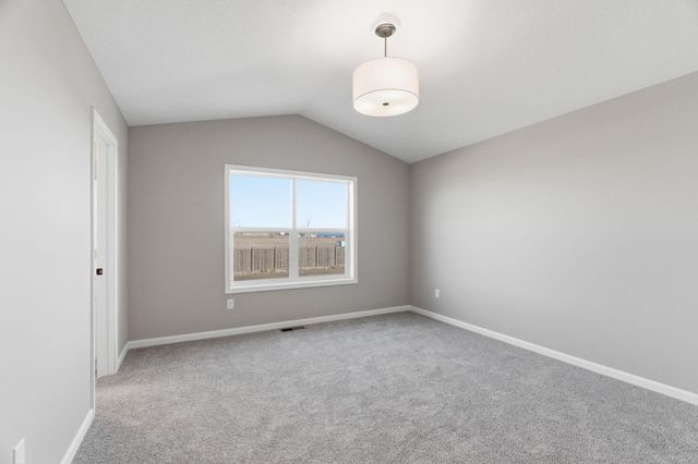 10580 Goodview Avenue S, Cottage Grove, MN 55016