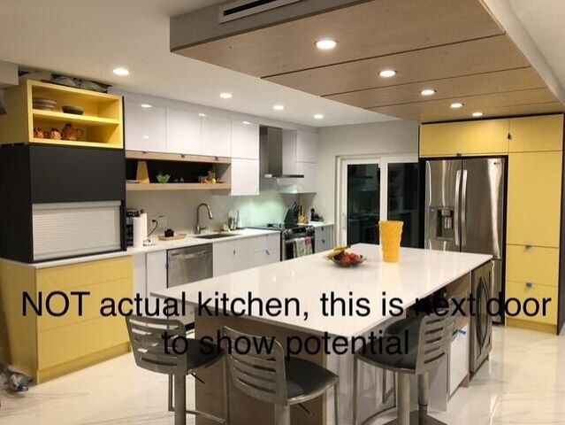643 Kensington Place 643, Wilton Manors, FL 33305