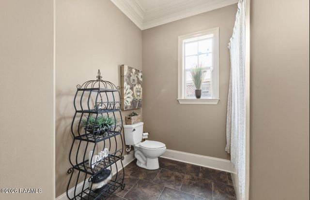 307 La Villa Circle, Youngsville, LA 70592