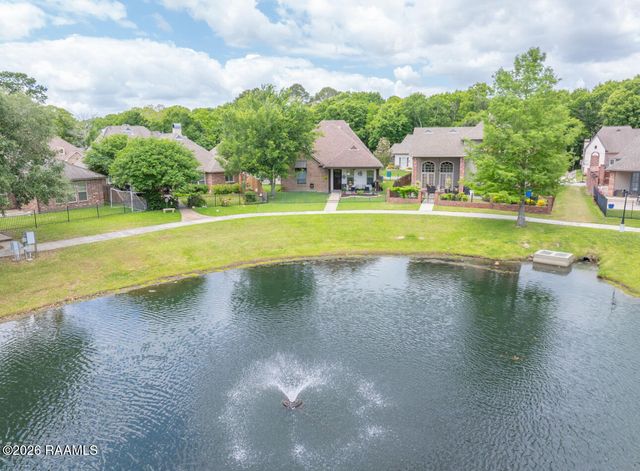 307 La Villa Circle, Youngsville, LA 70592