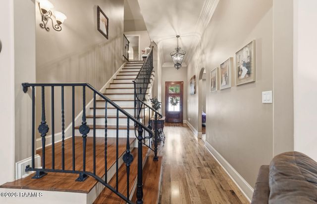 307 La Villa Circle, Youngsville, LA 70592